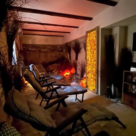 Hotel Krysztal Swieradow-Zdroj Luaran gambar