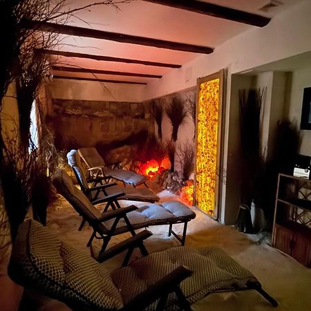 Hotel Krysztal Swieradow-Zdroj Luaran gambar