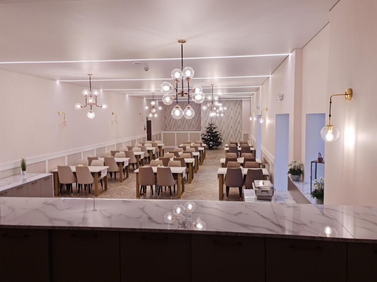 Hotel Krysztal Swieradow-Zdroj Luaran gambar