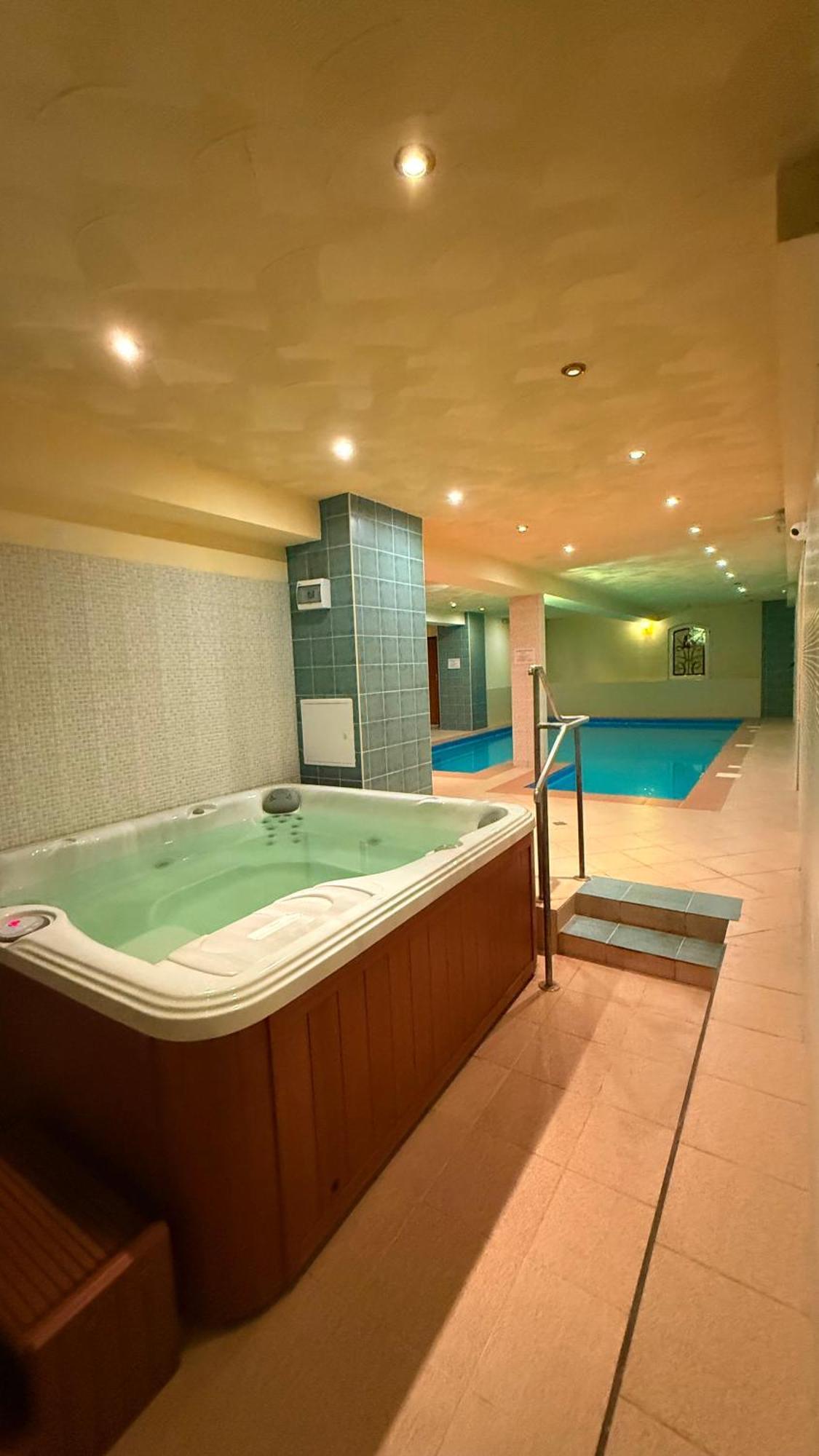 Hotel Krysztal Swieradow-Zdroj Luaran gambar